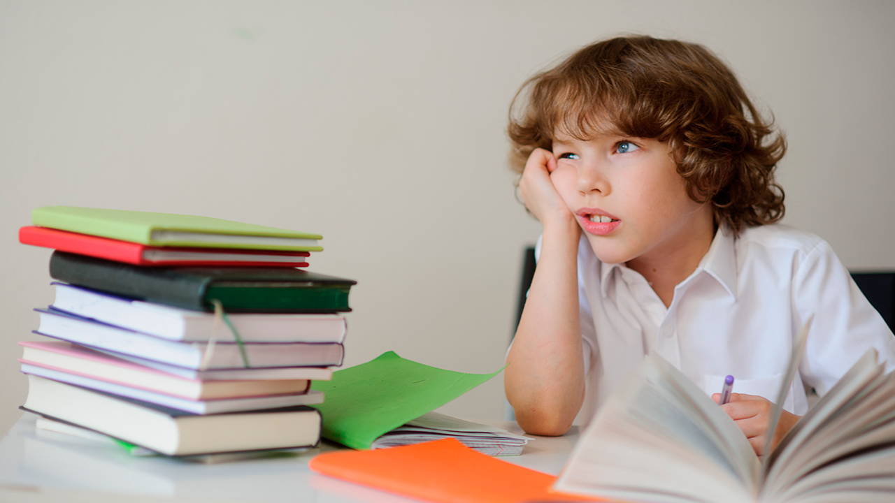 Dislexia En Niños: Qué Es Y Cómo Puedes Reconocerla