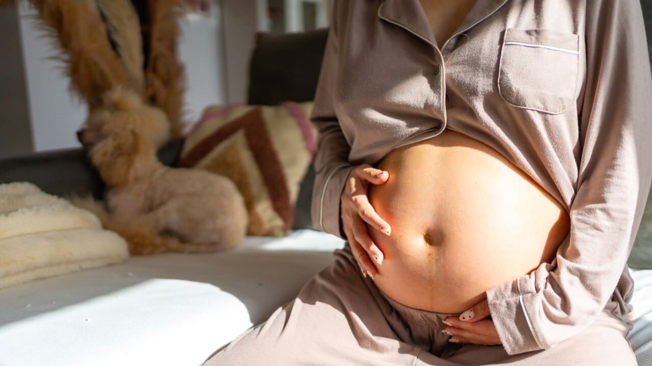 causas de colicos en cada trimestre de embarazo