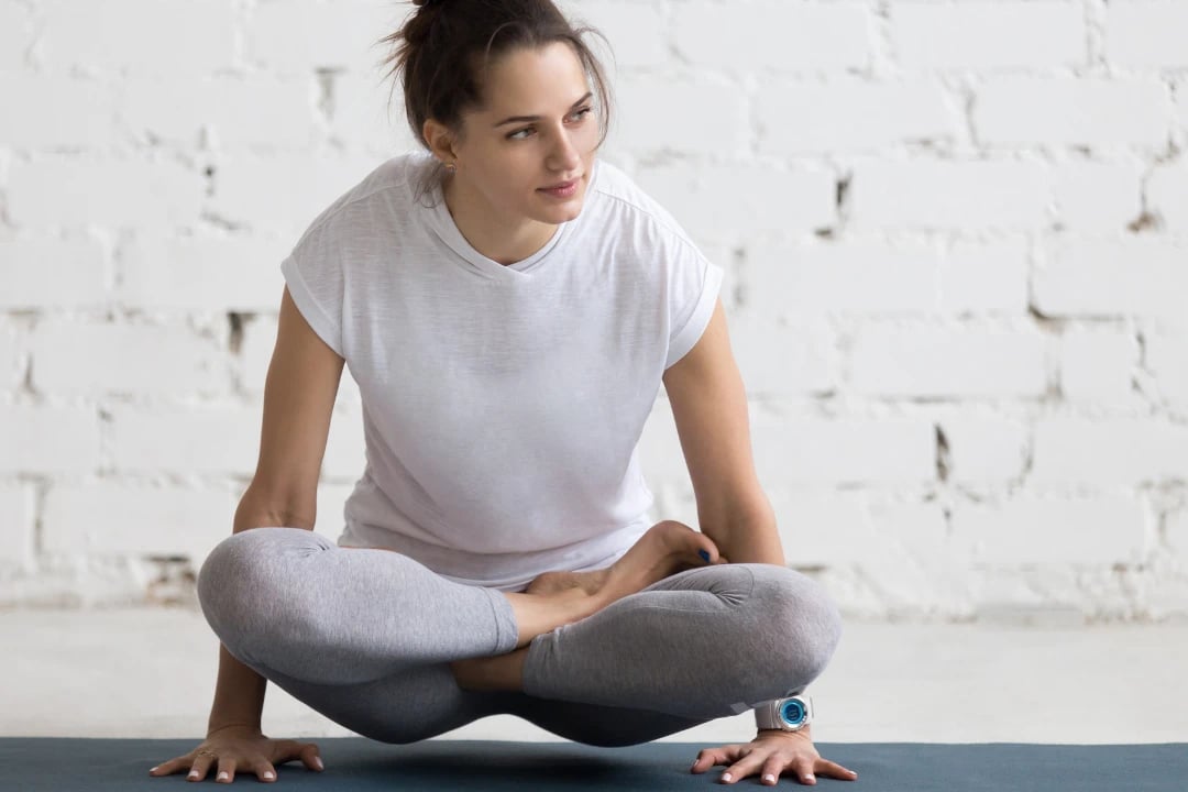 como tratar el burnout yoga para manejar el estres
