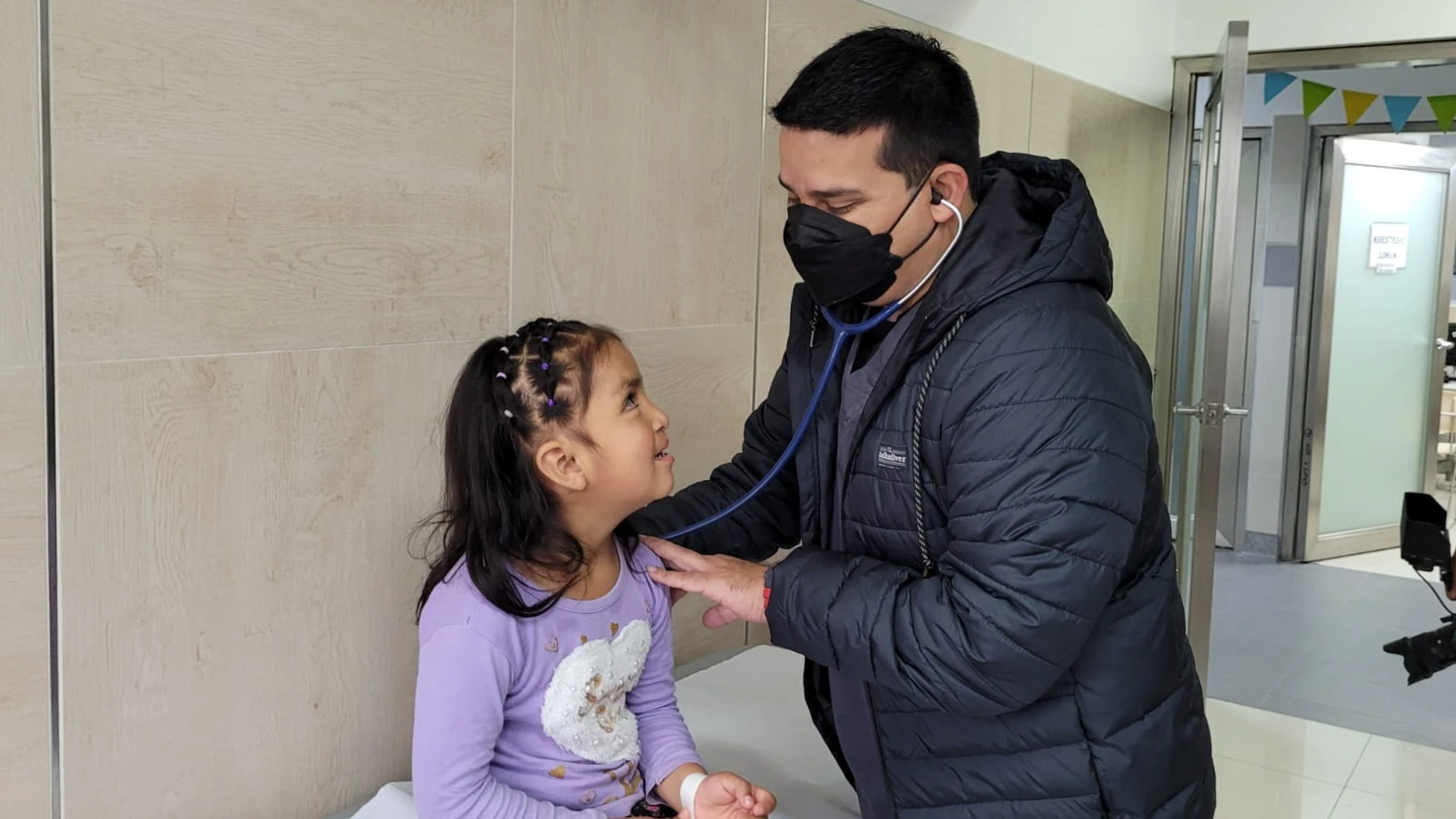 Niños y adultos con labio y paladar hendido serán operados gratuitamente en la Clínica Auna sede Guardia Civil